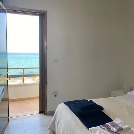Casa In Salento Sul Mare Con Terrazze Panoramiche Holiday home Casalabate