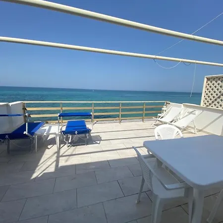Casa In Salento Sul Mare Con Terrazze Panoramiche
