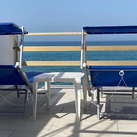 Casa In Salento Sul Mare Con Terrazze Panoramiche Holiday home
